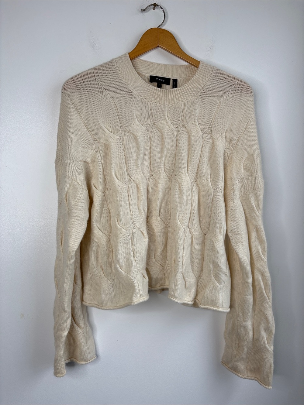 Theory 100% cashmere Cream Cable Crewneck Sweater